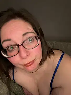 Ailsa Bliss online show from March 8, 2025, 9:08 pm