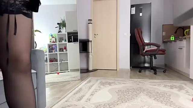 Victoria1Love online show from February 26, 2025, 4:35 pm