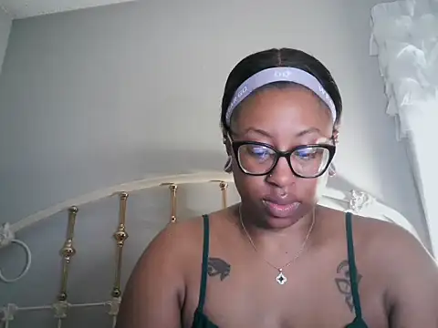 Nyxie Chaos online show from June 30, 2026, 11:00 am