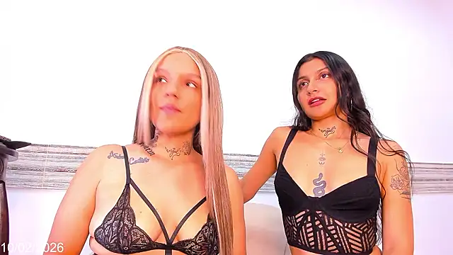 Snapshot of Sensually_Explosive chatting on February 11, 2026, 12:04 am Sensually Explosive online show from February 11, 2026, 12:04 am