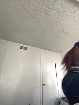 LillShayy online show from October 11, 2025, 2:37 pm