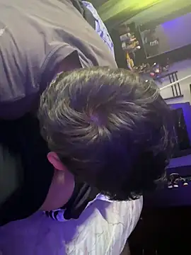 pipeynick online show from December 7, 2024, 9:11 pm