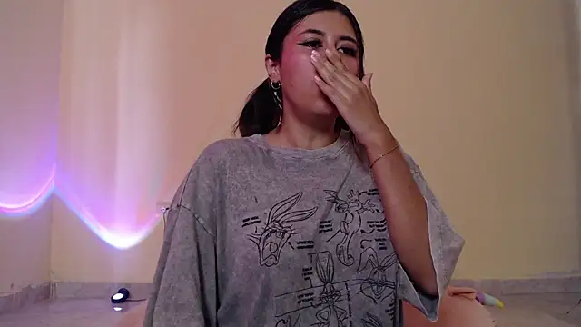 Snapshot of _maiahairy_ chatting on January 25, 2025, 4:13 pm  maiahairy  online show from January 25, 2025, 4:13 pm