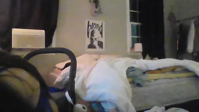 Snapshot of AshleyJosh0411 chatting on March 29, 2026, 5:07 am AshleyJosh0411 online show from March 29, 2026, 5:07 am