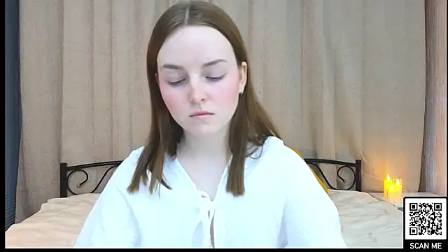 Snapshot of Wild__flowers chatting on February 6, 2025, 2:58 pm Wild  flowers online show from February 6, 2025, 2:58 pm