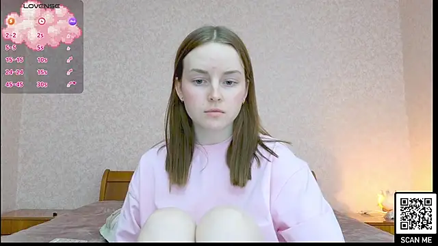 Snapshot of Wild__flowers chatting on February 14, 2025, 6:08 pm Wild  flowers online show from February 14, 2025, 6:08 pm