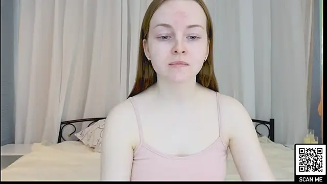 Snapshot of Wild__flowers chatting on February 28, 2025, 4:32 am Wild  flowers online show from February 28, 2025, 4:32 am