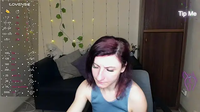 Snapshot of Muse_kitty_jenia chatting on January 27, 2025, 6:31 pm Muse kitty jenia online show from January 27, 2025, 6:31 pm