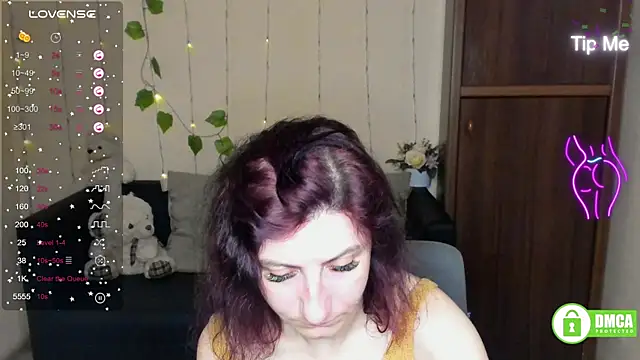 Snapshot of Muse_kitty_jenia chatting on February 1, 2025, 4:46 am Muse kitty jenia online show from February 1, 2025, 4:46 am