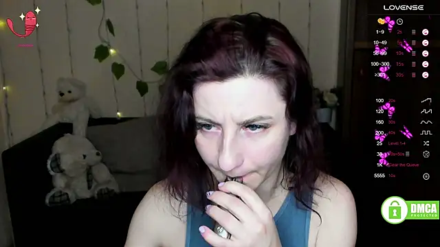 Snapshot of Muse_kitty_jenia chatting on February 14, 2025, 2:18 am Muse kitty jenia online show from February 14, 2025, 2:18 am