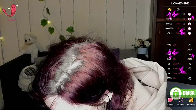 Snapshot of Muse_kitty_jenia chatting on February 18, 2025, 1:43 am Muse kitty jenia online show from February 18, 2025, 1:43 am