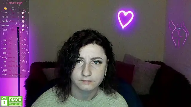 Snapshot of Muse_kitty_jenia chatting on March 22, 2025, 1:43 am Muse kitty jenia online show from March 22, 2025, 1:43 am