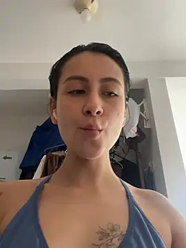 Snapshot of juanasnz99 chatting on June 14, 2026, 10:23 pm juanasnz99 online show from June 14, 2026, 10:23 pm