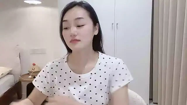 Snapshot of cloud8822 chatting on July 14, 2026, 2:56 pm cloud8822 online show from July 14, 2026, 2:56 pm