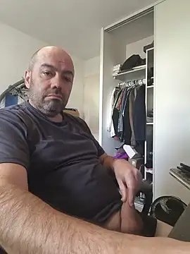 veryverybigdick45 online show from June 3, 2026, 8:28 am