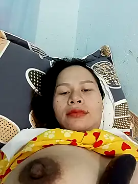 Snapshot of Baby-ladyass20 chatting on December 29, 2024, 6:24 am Baby-ladyass20 online show from December 29, 2024, 6:24 am