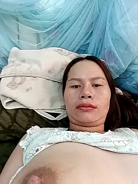 Snapshot of Baby-ladyass20 chatting on September 18, 2025, 2:13 am Baby-ladyass20 online show from September 18, 2025, 2:13 am
