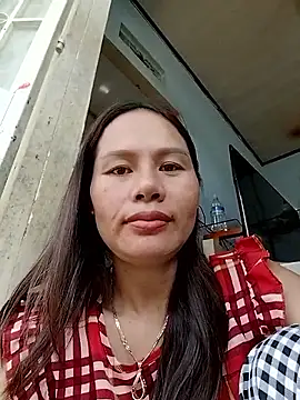 Snapshot of Baby-ladyass20 chatting on October 13, 2025, 2:33 am Baby-ladyass20 online show from October 13, 2025, 2:33 am