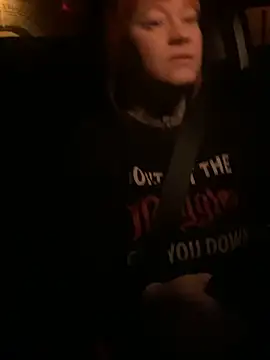 poussichienne online show from March 7, 2026, 4:20 am