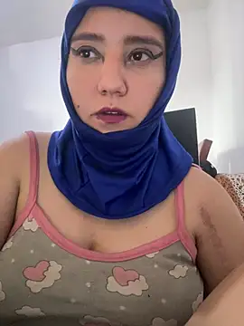 Snapshot of hannahayat chatting on June 26, 2026, 3:27 pm hannahayat online show from June 26, 2026, 3:27 pm