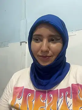 Snapshot of hannahayat chatting on July 2, 2026, 2:44 am hannahayat online show from July 2, 2026, 2:44 am