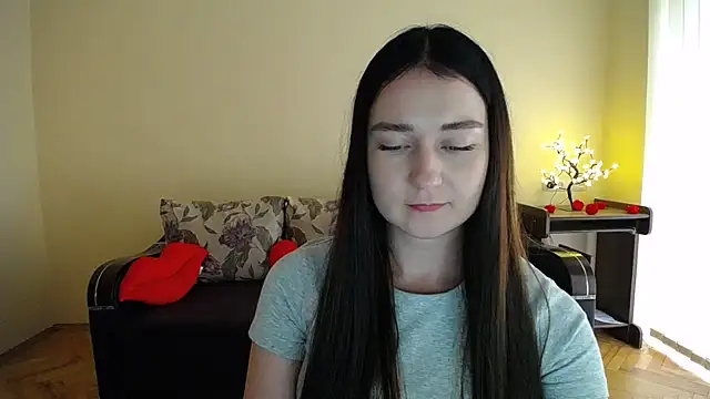 Snapshot of Pretty_shy chatting on July 20, 2026, 10:39 am Pretty shy online show from July 20, 2026, 10:39 am