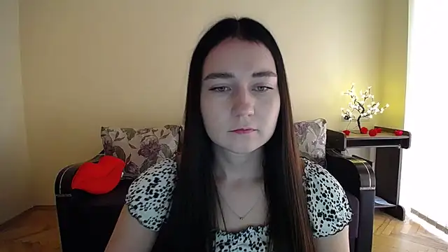 Snapshot of Pretty_shy chatting on July 21, 2026, 8:38 am Pretty shy online show from July 21, 2026, 8:38 am
