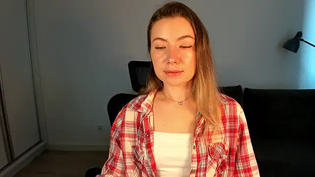 Mia Tasty online show from March 5, 2026, 7:26 am