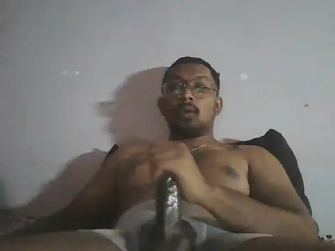 chennaibull101 online show from October 18, 2025, 2:18 pm