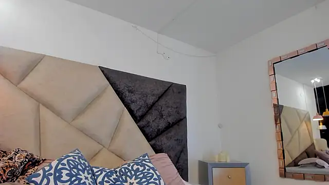 BonnieCute  online show from February 5, 2026, 12:04 am