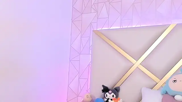 Violettbloss online show from February 19, 2025, 9:14 pm