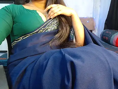 Unlucky-flowers online show from February 12, 2026, 4:46 pm