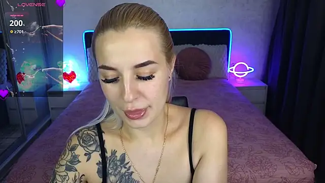 Crystal Barbie online show from June 30, 2026, 10:44 pm