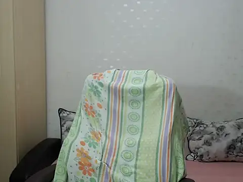 PrinceEagle online show from December 5, 2025, 7:10 pm