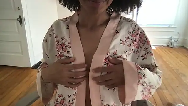 loveofbea online show from February 4, 2026, 8:25 pm