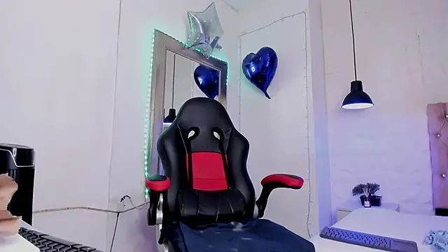 angel hardy dl online show from February 6, 2025, 12:16 pm