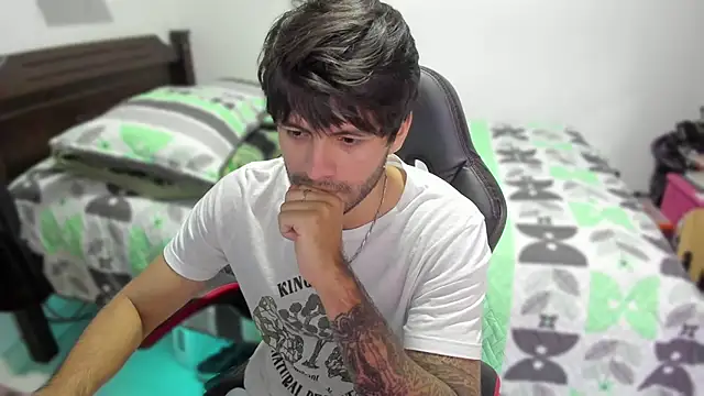 justin stark7 online show from January 24, 2025, 11:23 pm