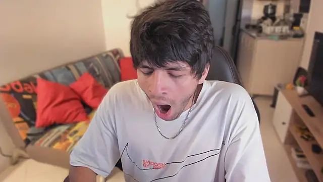 justin stark7 online show from October 15, 2025, 9:37 pm