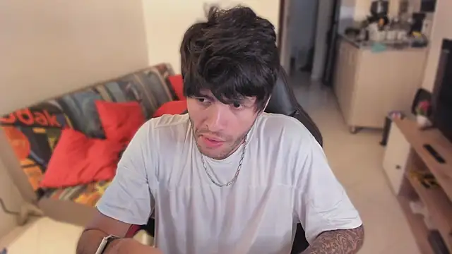 justin stark7 online show from October 17, 2025, 9:50 pm