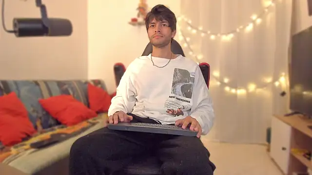 justin stark7 online show from January 11, 2026, 10:37 pm