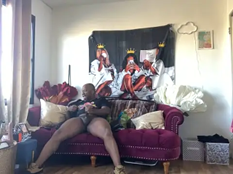 Snapshot of bigshh8 chatting on October 30, 2025, 5:57 pm bigshh8 online show from October 30, 2025, 5:57 pm