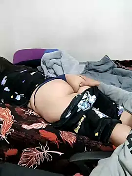 Snapshot of Angiee2001 chatting on January 11, 2025, 9:47 am Angiee2001 online show from January 11, 2025, 9:47 am