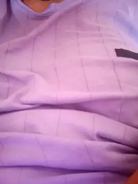 hottiess69 online show from March 10, 2026, 9:25 am