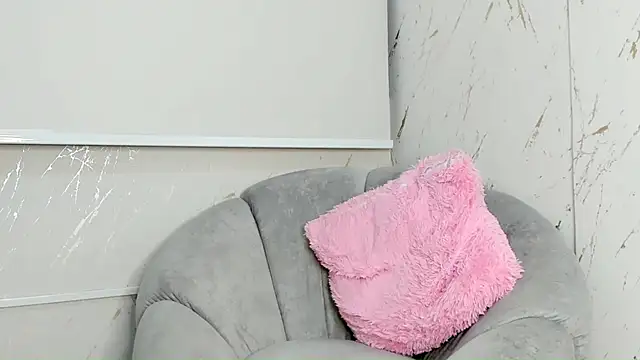 Ricardogo19 online show from May 14, 2026, 2:02 pm