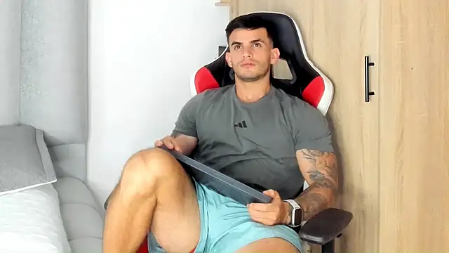Ricardogo19 online show from May 23, 2026, 6:56 pm