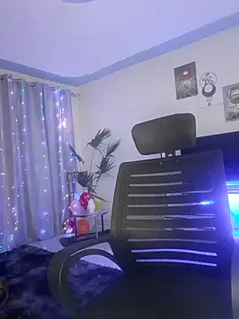 C-yoyo online show from February 6, 2025, 8:02 pm