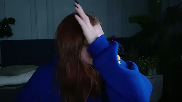 Liv Fay online show from December 27, 2024, 2:01 pm