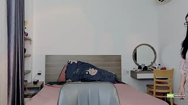 Snapshot of Na_baby chatting on March 23, 2026, 1:59 pm Na baby online show from March 23, 2026, 1:59 pm