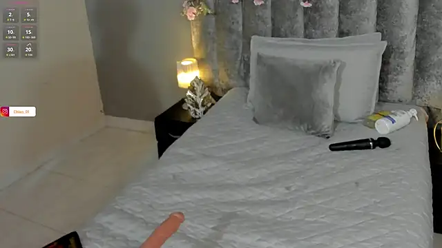 Chleo   online show from February 23, 2026, 2:03 pm