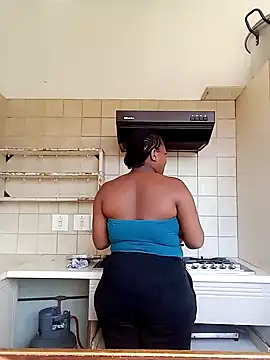 Sexymamibo online show from March 7, 2025, 2:23 pm